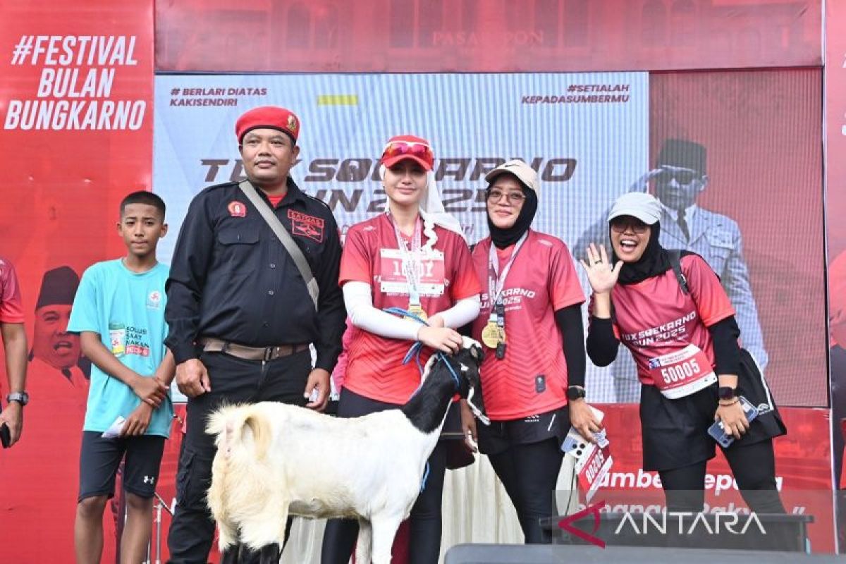3000 Beasiswa Disalurkan DPR, Soekarno Run Trenggalek