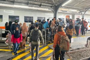 Amankan Perjalananmu: 6 Tips Hindari Barang Hilang di Kereta Api