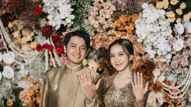 Arbani Yasiz & Raissa Ramadhani Resmi Tunangan Setelah 4 Tahun Pacaran