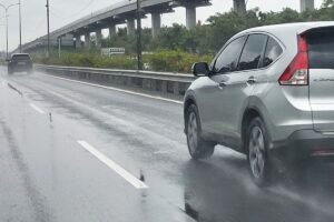 Ban Botak Berbahaya? Cek Harga Ban Mobil Juni 2025 Sekarang!