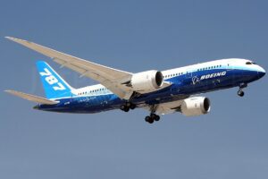 Boeing 787 Dreamliner: Tragedi Ahmedabad, Kecelakaan Pertama Terungkap