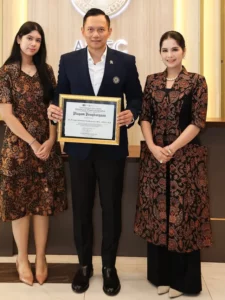 Desain Rumah Minimalis Elegan: Inspirasi Mewah Annisa Pohan-AHY