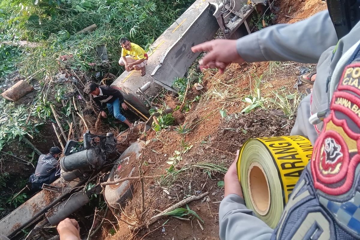 Detik-Detik Horor Kecelakaan Cianjur: Truk Maut Tewaskan Korban