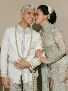 Doa Haru Maia Estianty: Al Ghazali & Jodohnya, Tanpa Orang Ketiga