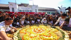 Festival Rujak Uleg 2025 Surabaya: Legenda Kuliner Jawa Timur