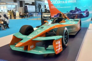 Formula E Jakarta 2025: Jadwal Lengkap, Saksikan Akhir Pekan Ini!