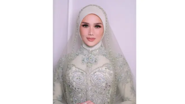 Gaya Kebaya Mewah Mulan Jameela: Akad Nikah Al Ghazali