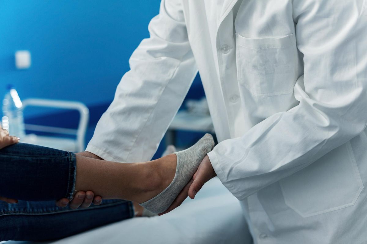 Gejala Diabetes di Kaki? Waspadai Risiko Amputasi!