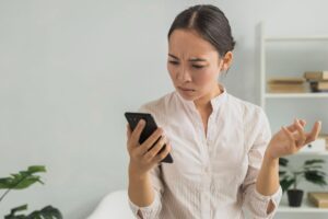 Ghosting Teman: Penyebab, Dampak, & Cara Menghadapinya