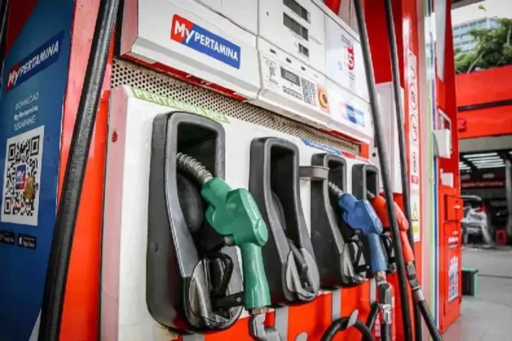 Harga BBM Turun! Pertamina, Shell, BP, Vivo: Mana Terhemat?