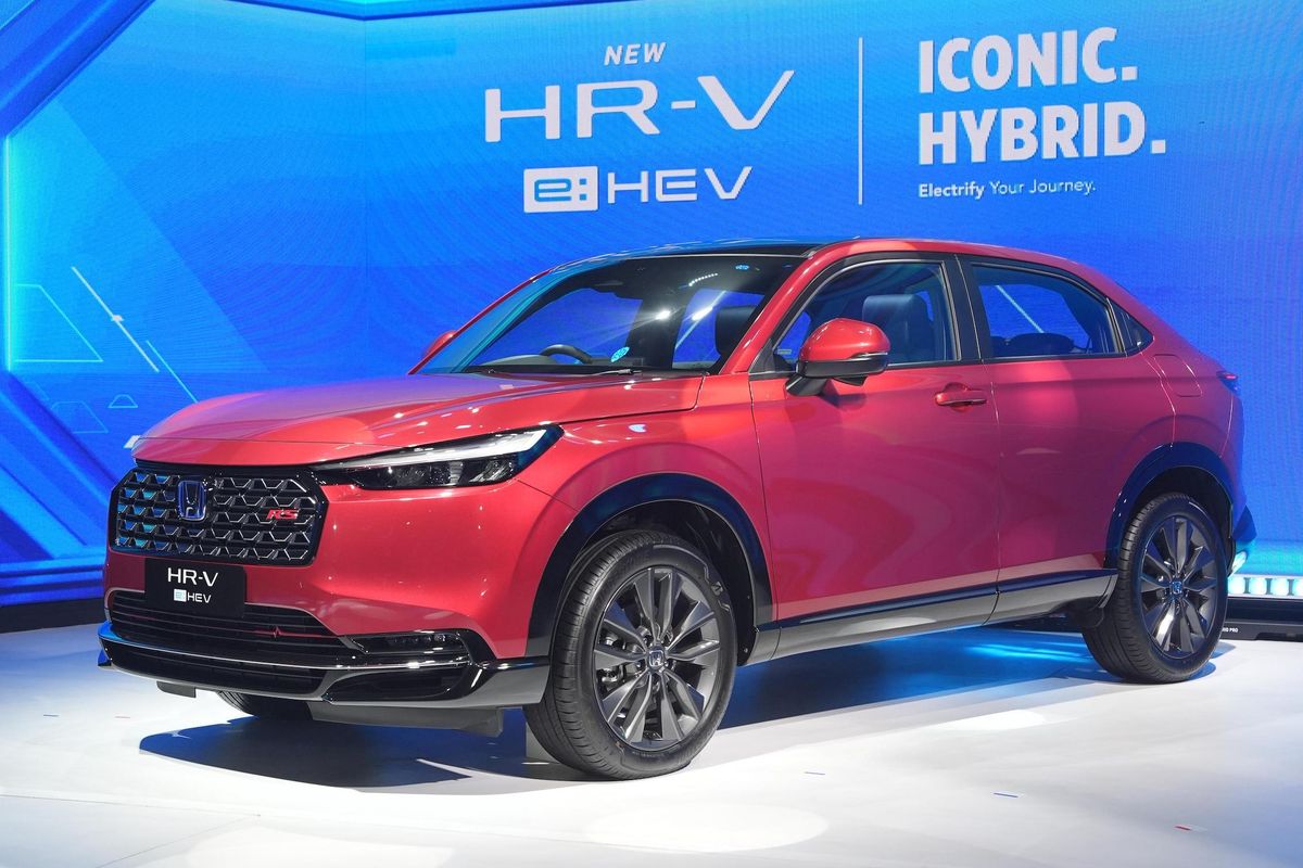 Harga Mobil Hybrid Terbaru? HR-V e:HEV Jadi Pilihan!
