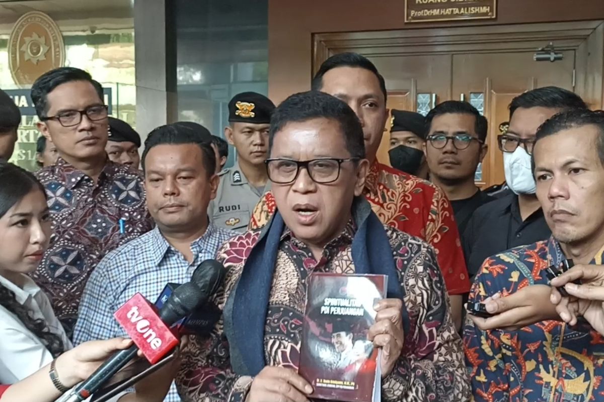 Hasto Kristiyanto: Hoaks Vonis 7 Tahun Penjara 2025? Fakta Sebenarnya