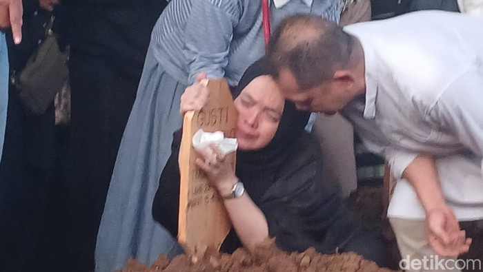 Ibunda Syok Berat: Gusti Irwan Wibowo Meninggal Dunia?