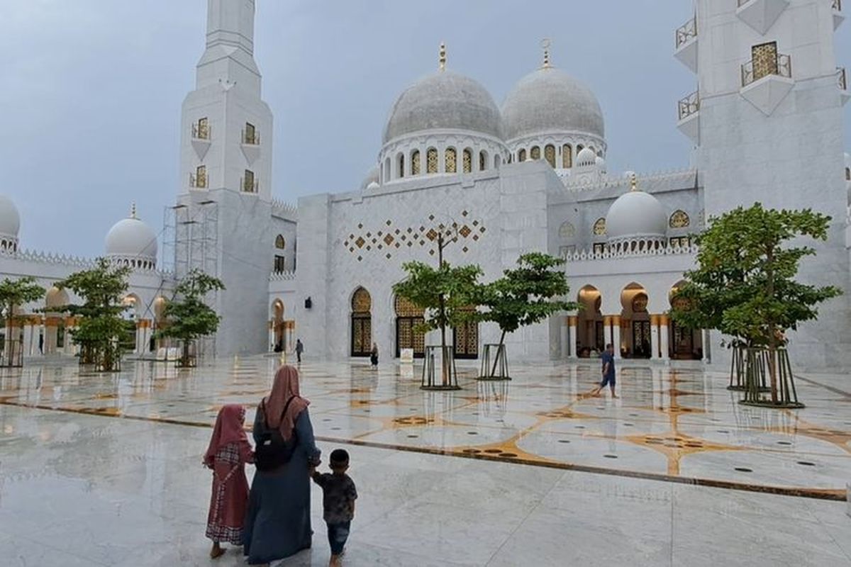 Indonesia: Surga Muslim Dunia, Posisi Turun? Ini Penyebabnya