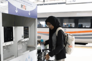 Isi Tumbler Gratis! 39 Stasiun Kereta Punya Water Station