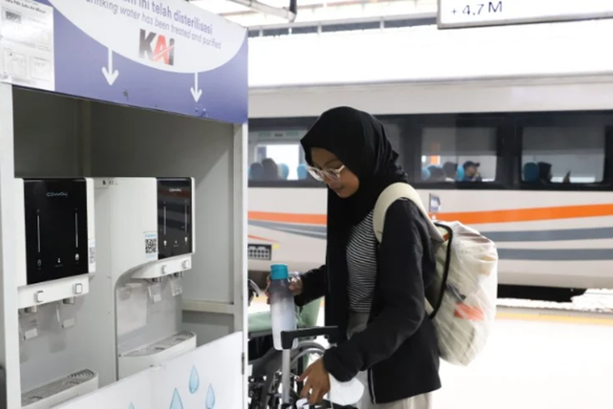 Isi Tumbler Gratis! 39 Stasiun Kereta Punya Water Station