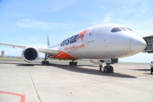 Jetstar Asia Tutup: Rugi Rp369 Miliar, Nasib Karyawan?