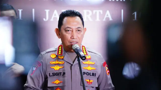Kapolri Tetap Jabat? Kunker Presiden Bantah Isu Pergantian