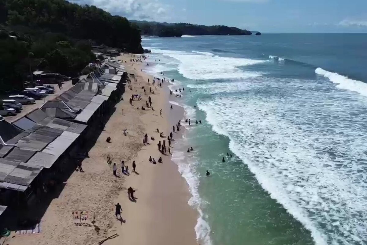 Liburan Aman Pantai Gunungkidul: Hindari Kesalahan Fatal Ini