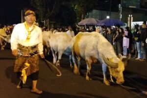 Malam 1 Suro: Misteri Sejarah, Mitos Jawa, dan Sultan Agung