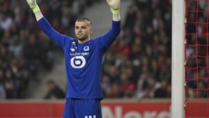 Man United Bidik Kiper Lille: Transfer Sensasional Mendekati?