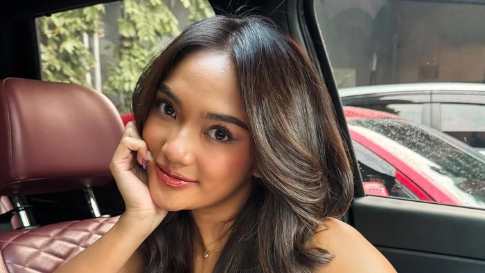 Marion Jola Respons Pertanyaan Nikah Setelah Ulang Tahun ke-25