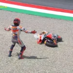 Marquez Crash Lagi! MotoGP: Balapan Terhenti, Kecewa Mendalam