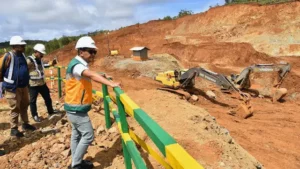 Masyarakat Pulau Gag Desak Bahlil Lanjutkan Penambangan