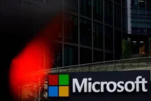 Microsoft Tembus 3 Triliun Dolar: Dominasi Pasar Terancam?