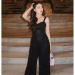 Natasha Wilona Tampil Mempesona: Gaya Kondangan Mewah & Jumpsuit Payet