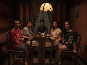 Netflix & Bioskop: Saksikan "Pernikahan Arwah" The Butterfly House