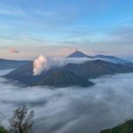 Pesona Lautan Awan Bromo: Pandangan Spektakuler dari Bukit Kingkong