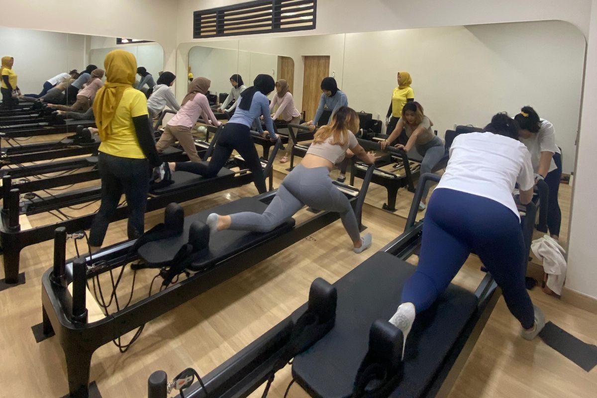 Pilates: Transformasi Tubuh Anda, Efektif & Terbukti!