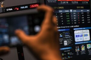 Prediksi IHSG Hari Ini: Menguat Pasca Libur Idul Adha?
