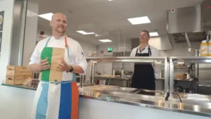 Rahasia Dapur IKEA: Menu Legendaris Terungkap, Intip Prosesnya!