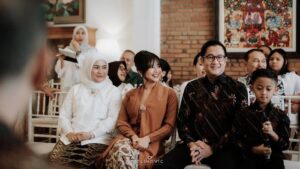Rahasia Suami Ikke Nurjanah Absen Lamaran Adira Terungkap