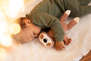 Rahasia Tidur Siang Nyenyak Bayi: Jauhi Gadget & Mainan Berisik