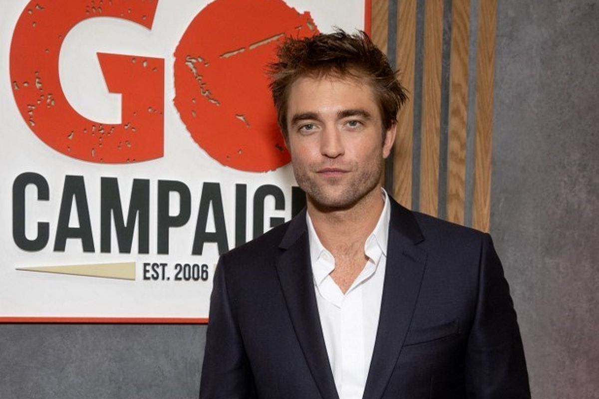 Robert Pattinson Bau Badan? Fakta Mengejutkan Terungkap!
