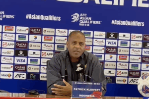 Skema Baru Timnas? Kluivert Pertimbangkan Strategi Kejutan Piala Dunia