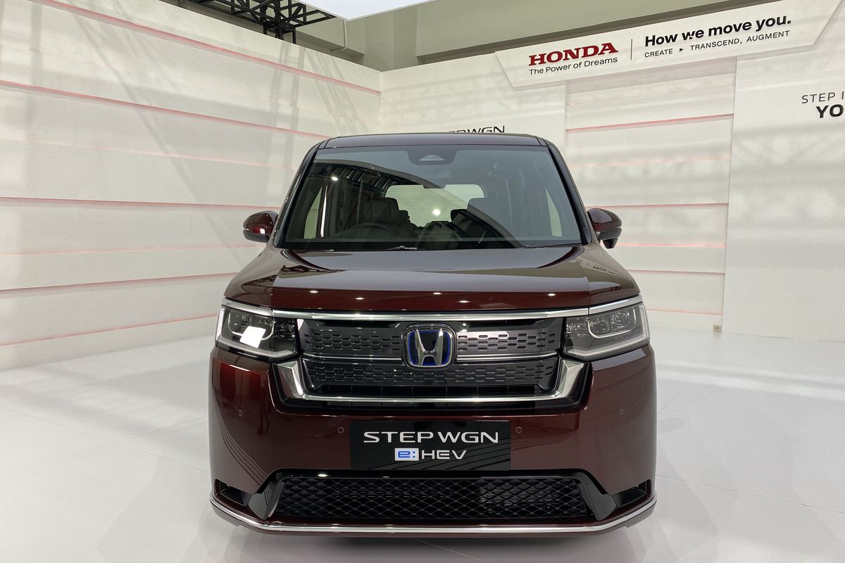 StepWGN Hybrid: Debut Spektakuler Honda di GIIAS 2025