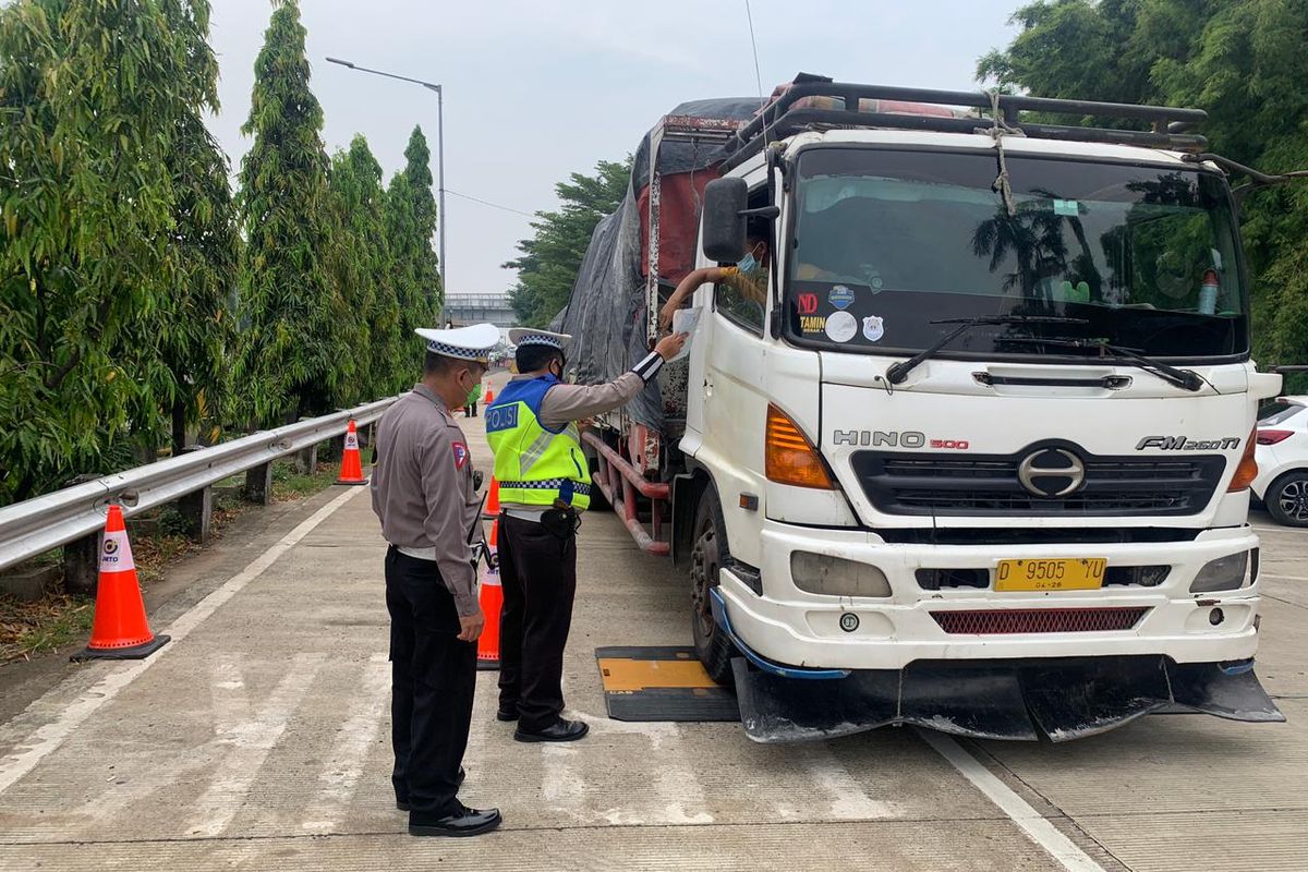 Stop ODOL! Regulasi Tegas & Konsisten: Solusi Jalan Rusak?
