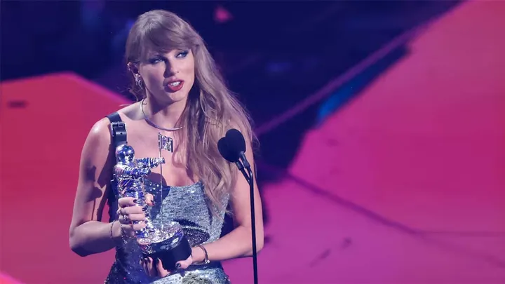Taylor Swift Kuasai Semua Hak Rekamannya: Era Baru!