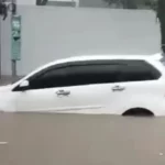 Waspada! 8 Tanda Mobil Pernah Terendam Banjir Berat
