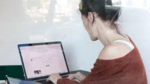 Waspada Love Scamming Medsos? Tips Ampuh Hindari Jebakan