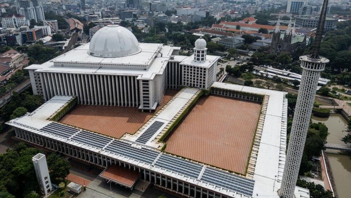 Wisata Halal Indonesia Terancam? Strategi Kemenpar Selamatkan Pariwisata Muslim