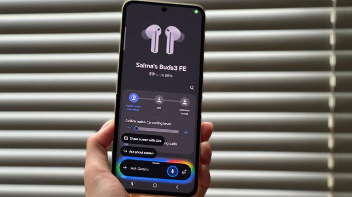 Samsung hadirkan perangkat rue wireless stereo (TWS) Galaxy Buds3 FE yang dapat terintegrasi dengan Gemini AI dan Galaxy AI.